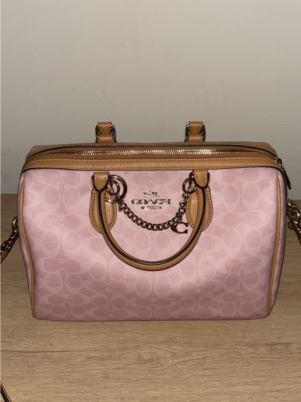 Coach Pink powder large Rowan